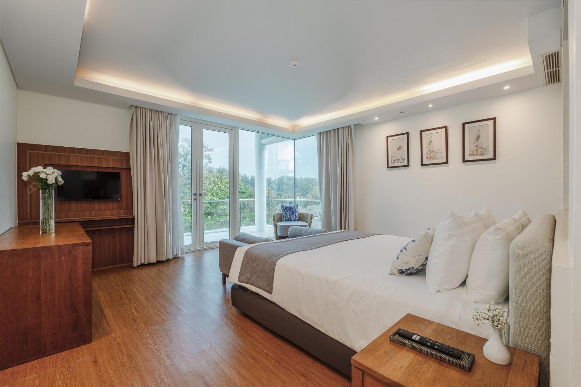 Splash Beach Resort, Maikhao Phuket - Sha Extra Plus Παραλία Μάι Κάο Εξωτερικό φωτογραφία A bedroom at the hotel