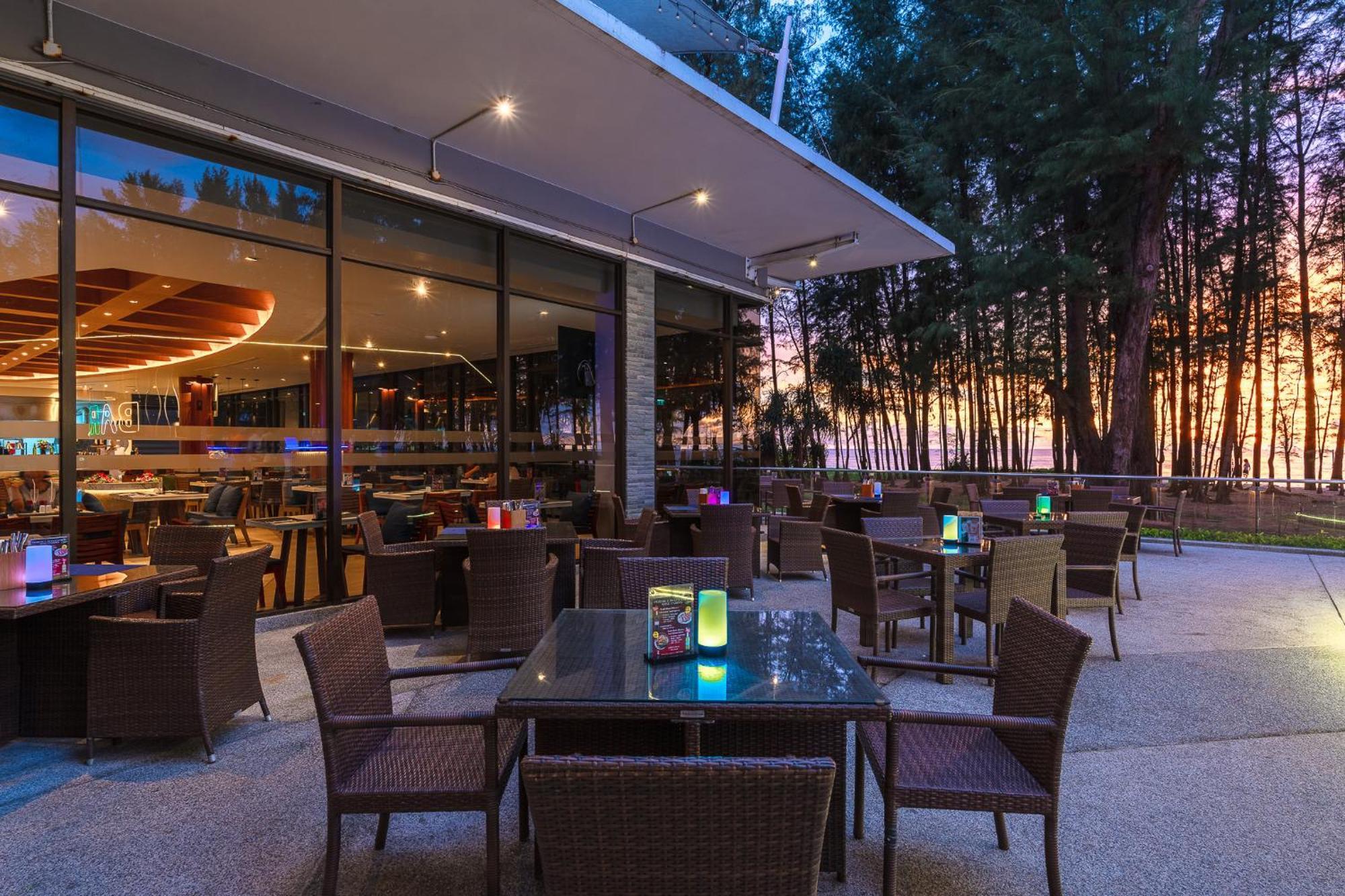 Splash Beach Resort, Maikhao Phuket - Sha Extra Plus Παραλία Μάι Κάο Εξωτερικό φωτογραφία The Terrace